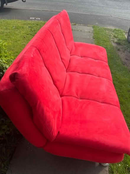 Photo of free Red bed settee (B26) #2