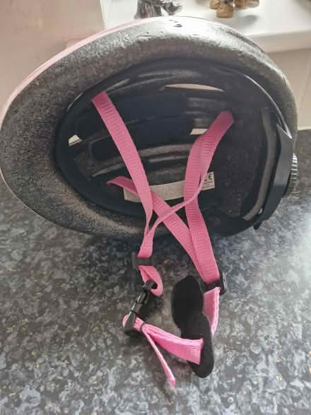 Photo of free Kids cycle helmet 48-52cm (Barming) #2
