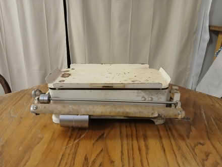 Photo of free vintage scale (Greenfield) #1