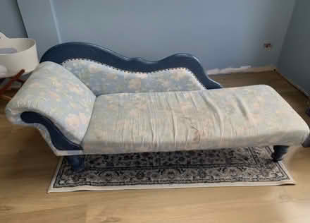 Photo of free Chaise lounge (DA15) #3