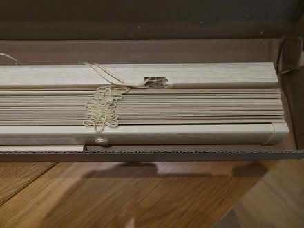 Photo of free New Wood Grain Effect PVC Venetian Blind (Grange CH48) #1