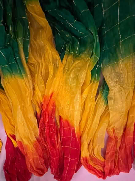 Photo of free Mehndi dupatas (Ha2 8pw) #3