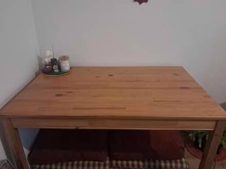 Photo of free Wooden dinner table (Weybridge KT13) #4