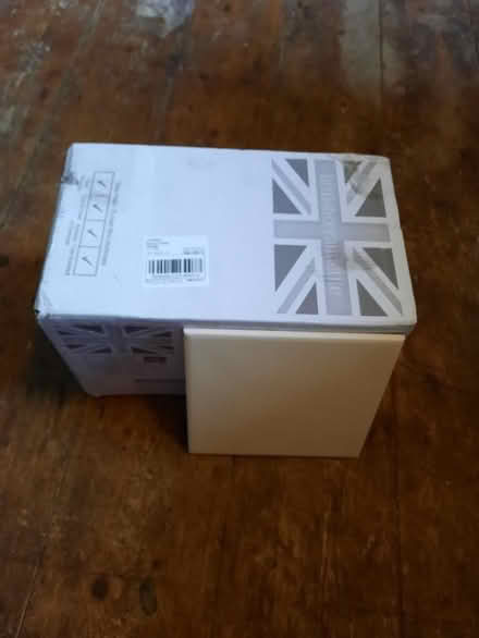 Photo of free 46 cream tiles (PR1) #2