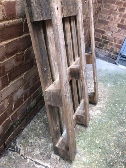 Photo of free Strong pallet (WD25 Leavesden) #3