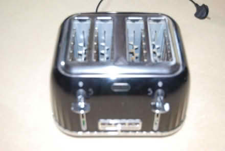 Photo of free Breville toaster (Lee-on-the-Solent PO13) #1