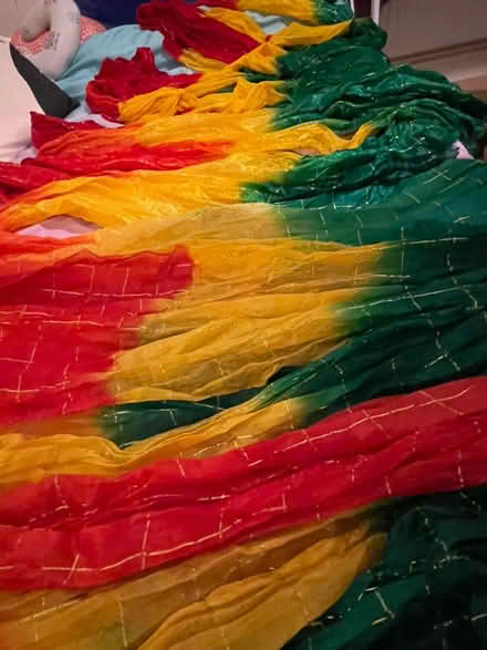 Photo of free Mehndi dupatas (Ha2 8pw) #2