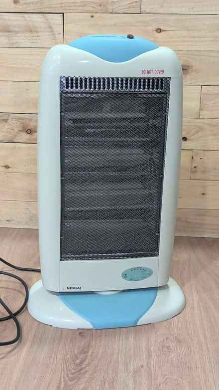 Photo of free Freestanding plug-in heater - Pale blue and white (Portsea PO1) #2