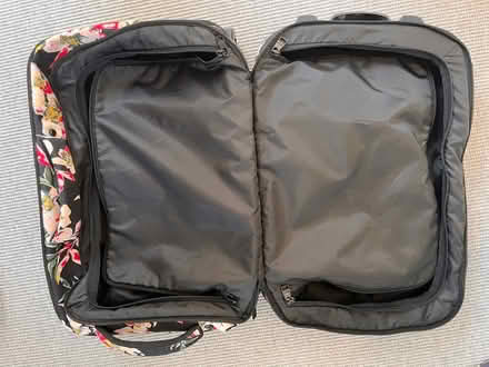Photo of free Roxy Travel Bag (TW9) #2