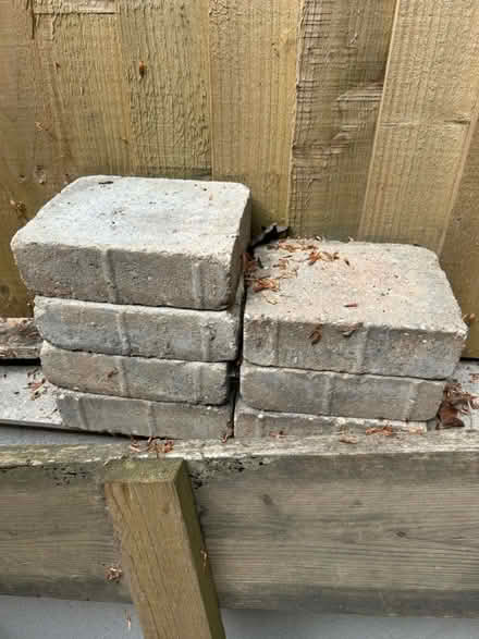 Photo of free Asstd bricks/stones (LS8) #1