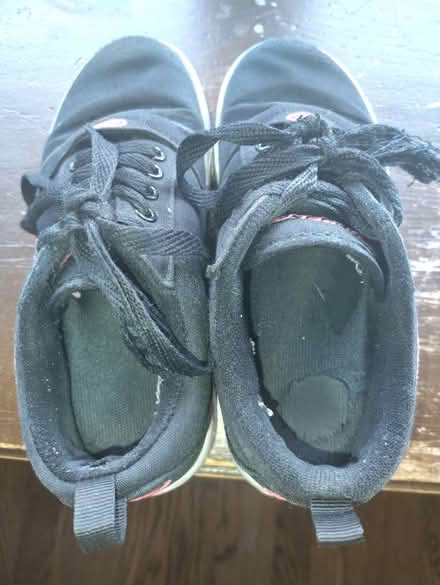 Photo of free Girls Shoes (Bridgeview) #1