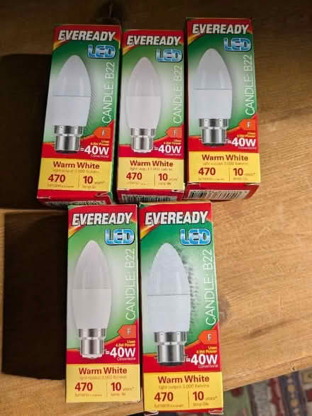 Photo of free 5 small bayonet candle light bulbs (Llandrindod LD1) #1