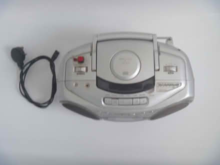 Photo of free Radio/Cassette/CD/mp3 player (Queen's park) #2