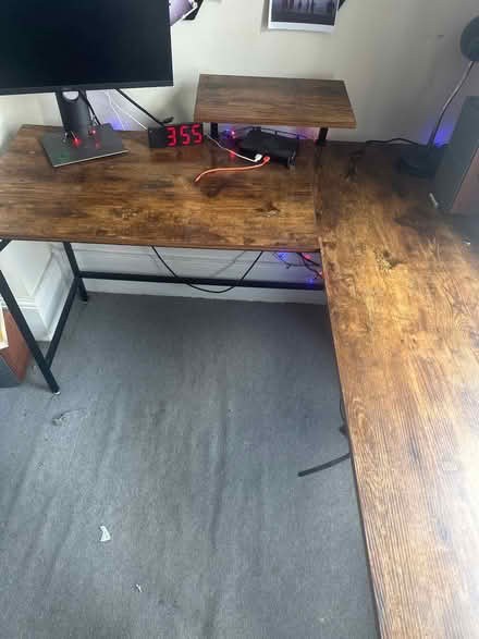 Photo of free L shaped desk (without devices) (Turnpike Lane, N8) #2