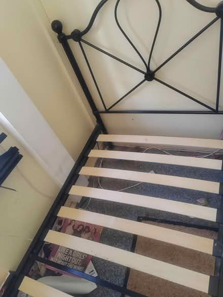 Photo of free Single bread frame (Whittlesey) #1
