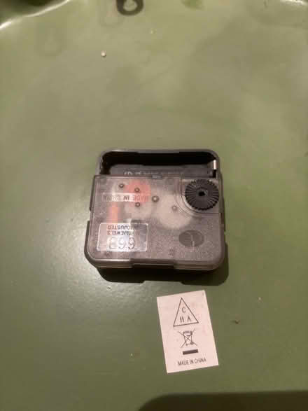 Photo of free Retro lemonade top clock (Westbourne Grove M20) #2