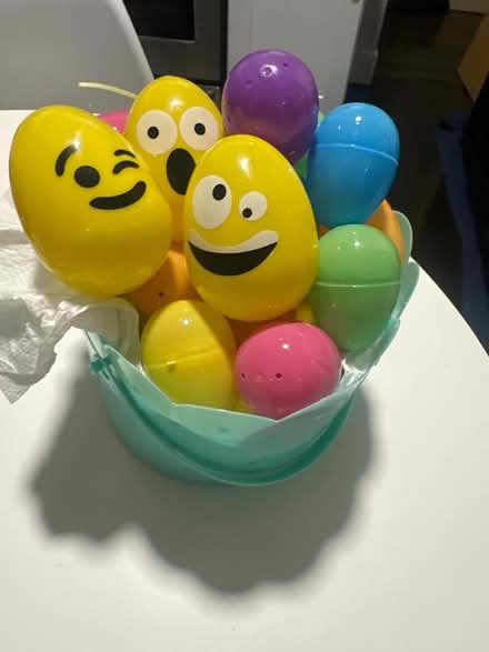Photo of free Basket with eggs (Alameda) #1