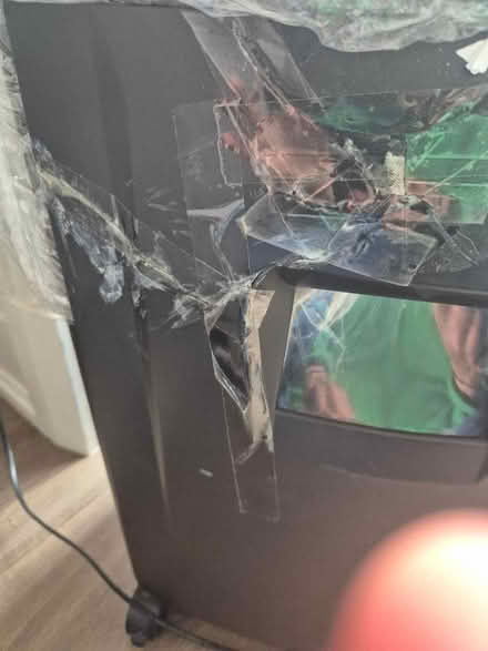 Photo of free Large 20 sheet shredder (Chiswick W4) #2