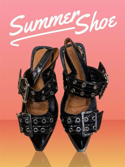 Photo of free Woman’s Shoe (Brooklyn Storage) #1