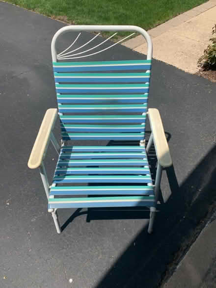 Photo of free Folding lawn chair (Aurora near Eola & NY) #1