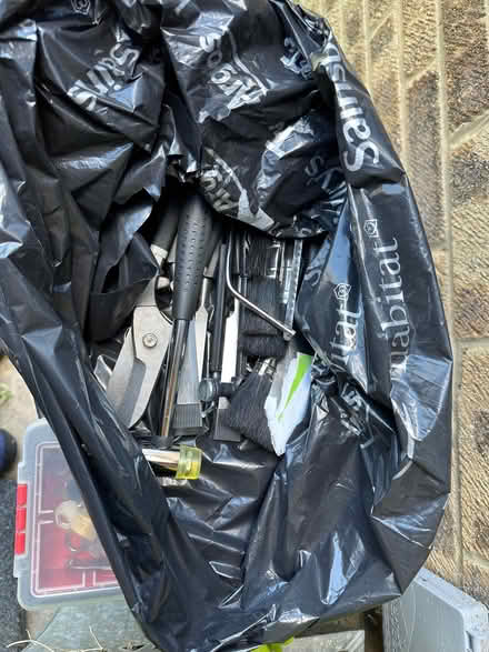 Photo of free Screws and fixings assortment and a few tools (Abingdon-on-Thames OX14) #2