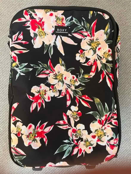 Photo of free Roxy Travel Bag (TW9) #3