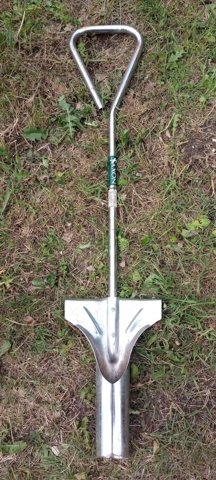 Photo of free Bulb hole digger thing! (Saint George's CO2) #1