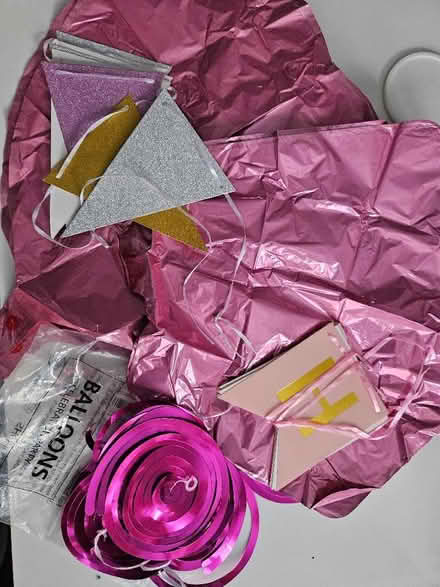 Photo of free Pink Birthday Decorations (Bestwood Park Estate NG5) #1