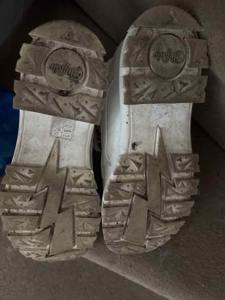 Photo of free Buffalo sneakers white 6.5 (Limehouse E1) #3