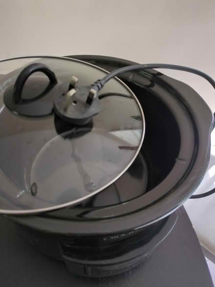 Photo of free Crockpot slow cooker (MK15 Pennyland) #2