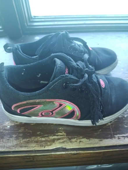 Photo of free Girls Shoes (Bridgeview) #2