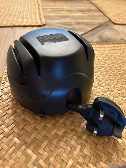 Photo of free Small electric knife sharpener (Kilkenny city) #3