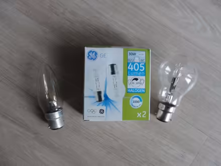 Photo of free Lightbulbs (Oakwood Park EN2) #1