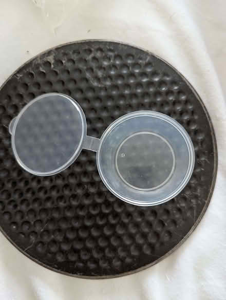 Photo of free Small pots with lids (Melbourne CM1) #1
