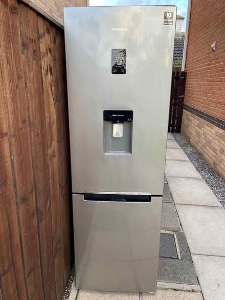 Photo of free Fridge freezer (Bedlington Station NE22) #1