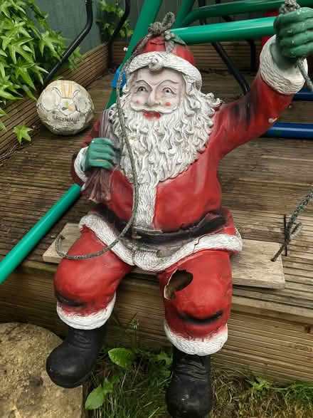 Photo of free Father Christmas figure (Coulsdon, nr, train station) #1