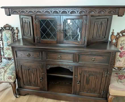Photo of free Display, cupboard, drawer unit (Bedmond WD4) #1