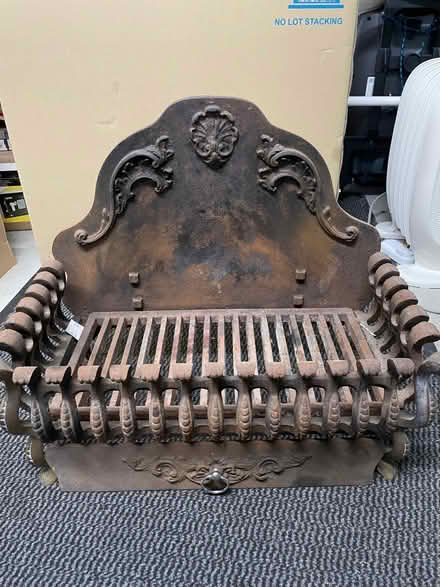 Photo of free Dog Grate. (Chapel-en-le-Frith SK23) #1