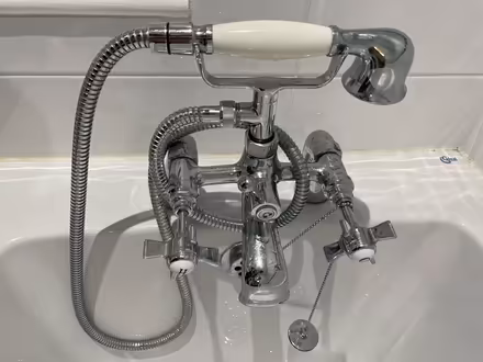 Photo of free Bathroom sanitary ware (AL1) #2