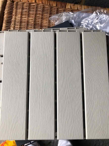 Photo of free Runnen tiles (Richmond TW1) #1