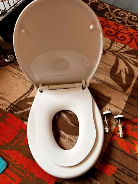 Photo of free Toilet seat with child seat integrated (Spondon DE21) #2