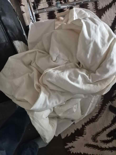 Photo of free King size duvet (Chiswick W4) #1