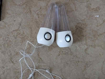 Photo of free Light up water speakers (BS7) #1