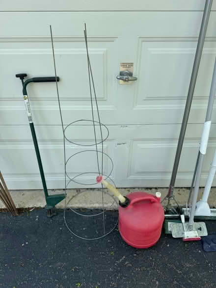 Photo of free Trellis, gas can, weed tool, etc (Orchard and Prairie, Aurora) #2
