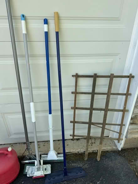 Photo of free Trellis, gas can, weed tool, etc (Orchard and Prairie, Aurora) #1