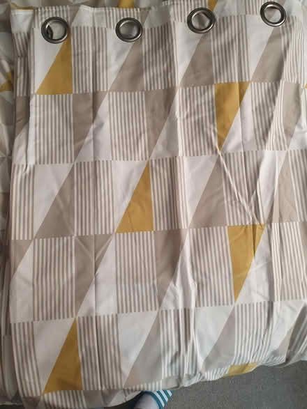 Photo of free Yellow and Grey Abstract Curtains (GU16) #1