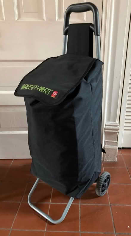 Photo of free Shopping Buggy (Somerset/Bayswater) #1