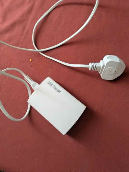 Photo of free Device for charging multiple usbs (BS7) #1