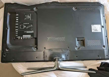 Photo of free Samsung 46" TV (Watford Heath WD19) #1