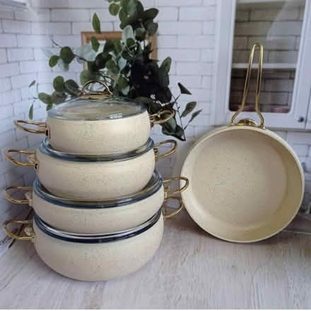 Photo of Ceramic cooking pots and pan (Erith, DA8) #1